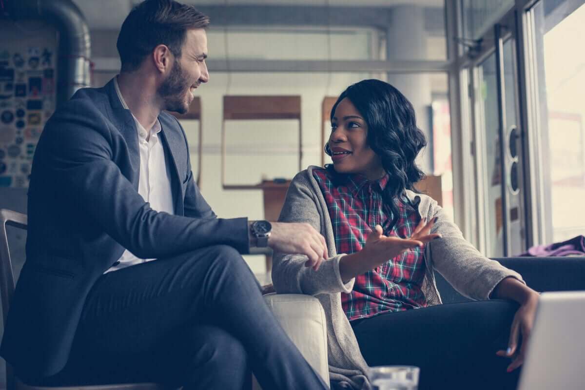 É positivo tratar o outro como você gostaria de ser tratado?