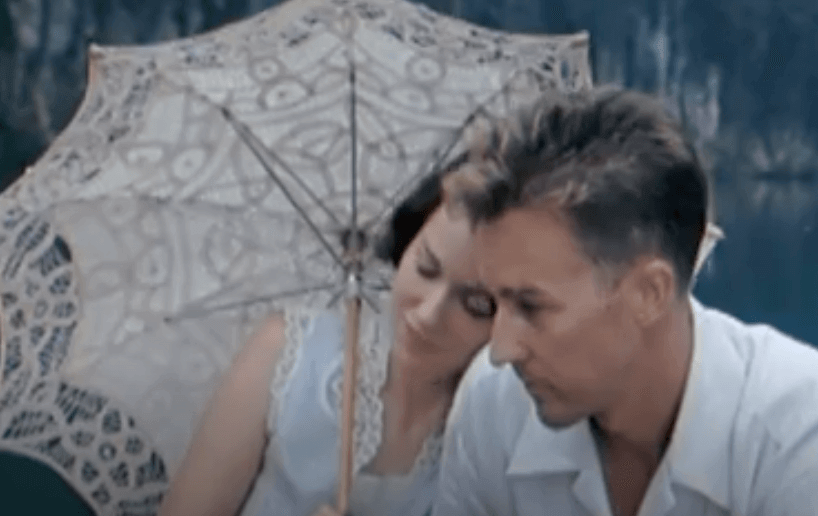 O Despertar de uma Paixão: a história de um amor nascido do desencontro