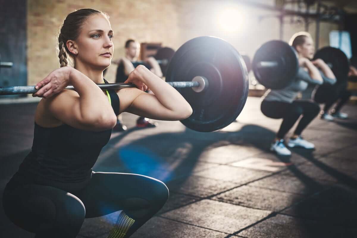 A hipertrofia muscular é o crescimento do músculo