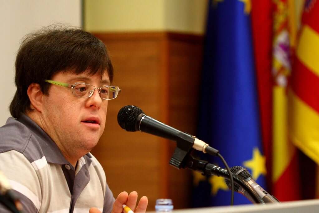 Pablo Pineda esclarecendo a Síndrome de Down