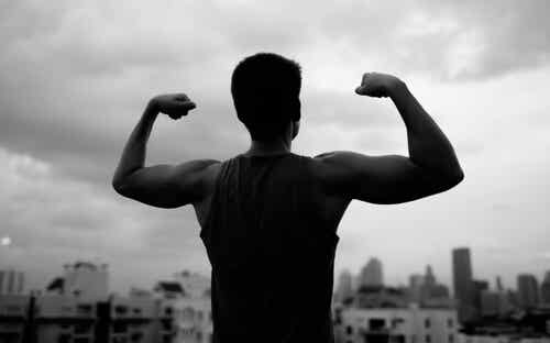 Homem musculoso