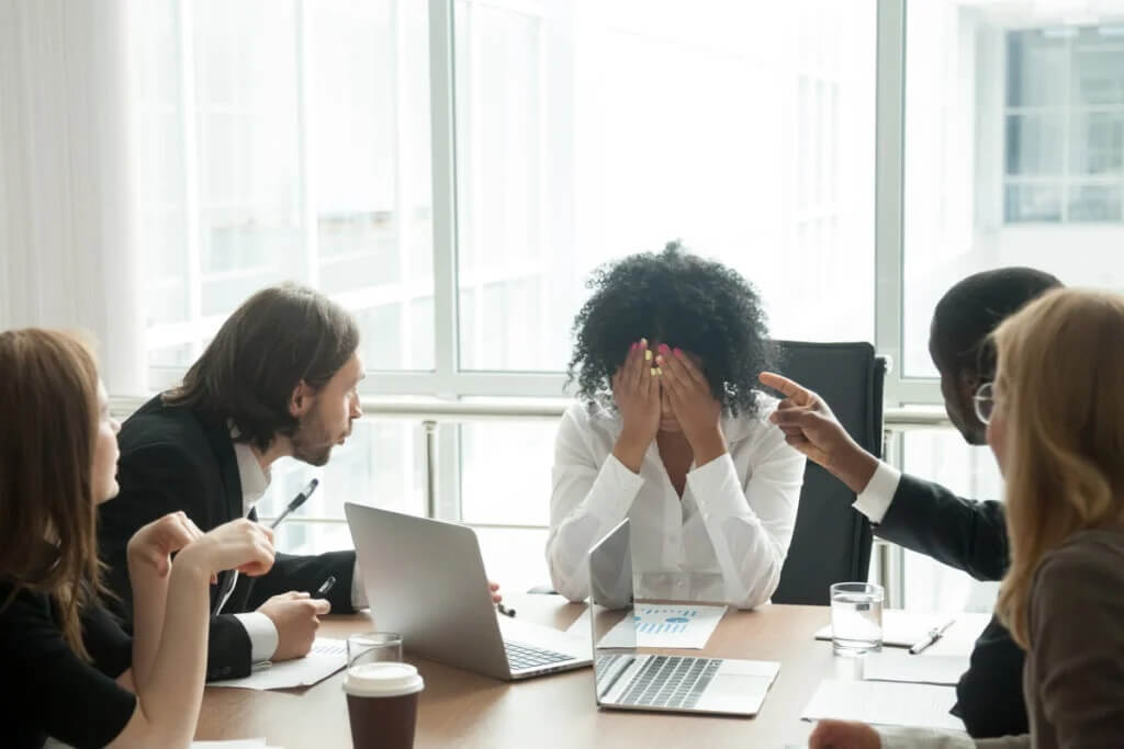 Os tipos mais comuns de assédio no trabalho