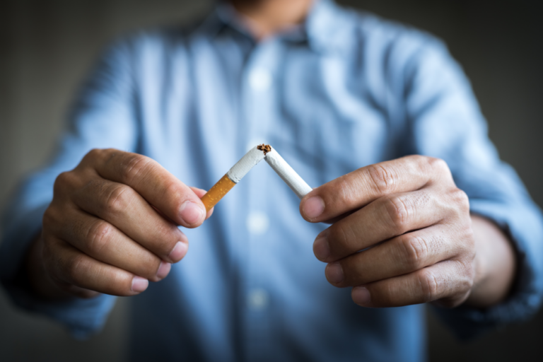 Os programas de autoajuda para cessação do tabagismo são eficazes?