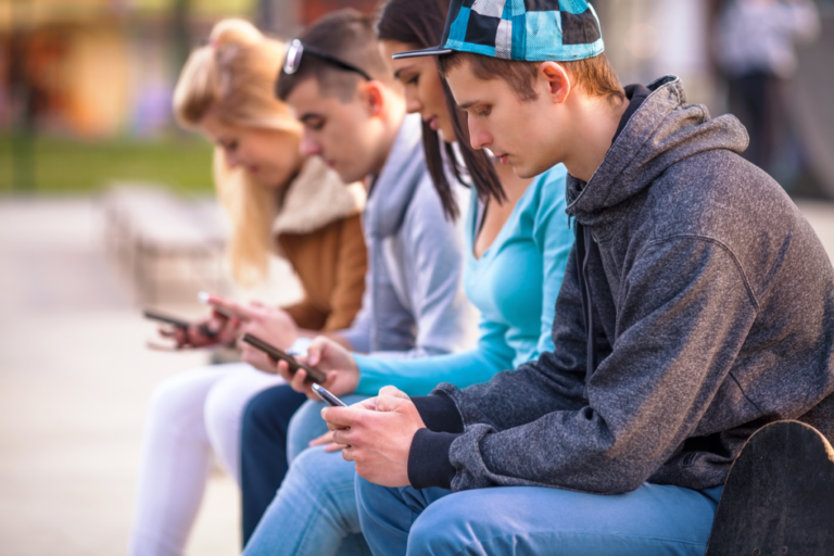 7 coisas que os adolescentes precisam saber sobre as redes sociais