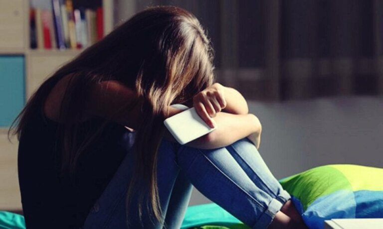 Por que as redes sociais afetam mais a saúde mental das meninas?