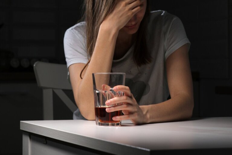 Drunkorexia: substituir a comida pelo álcool