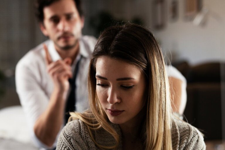 9 traços psicológicos da personalidade submissa