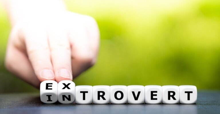 Por que algumas pessoas são extrovertidas e outras introvertidas?